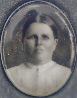 Frantiska Sojak Gavranović, ceramic headstone portrait